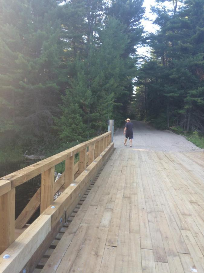 Four Seasons Algonquin Lodge *